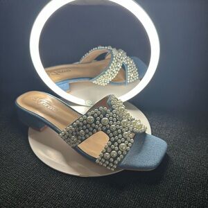 Elegant Blue Pearl-Embellished Women's Slide Heeled Sandals